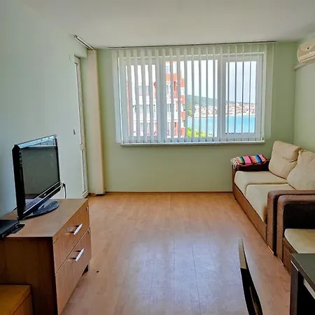 частни за гости - панорама бийч-форд нокс Apartment *